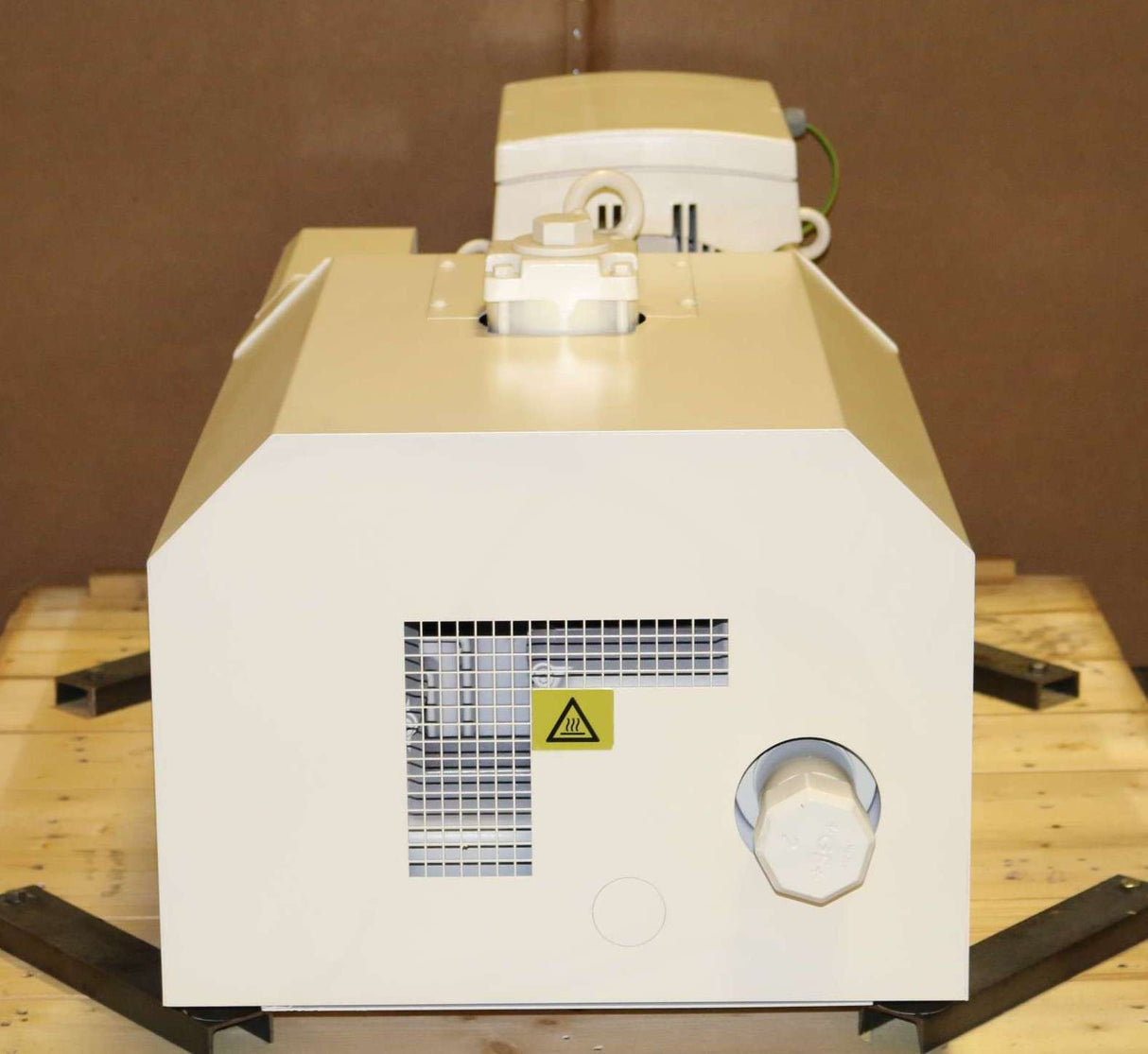 BUSCH LLC - MM-1320-A-VS8- OXYGEN - VACUUM PUMP 1342.921.787 CLAW O2 10HP