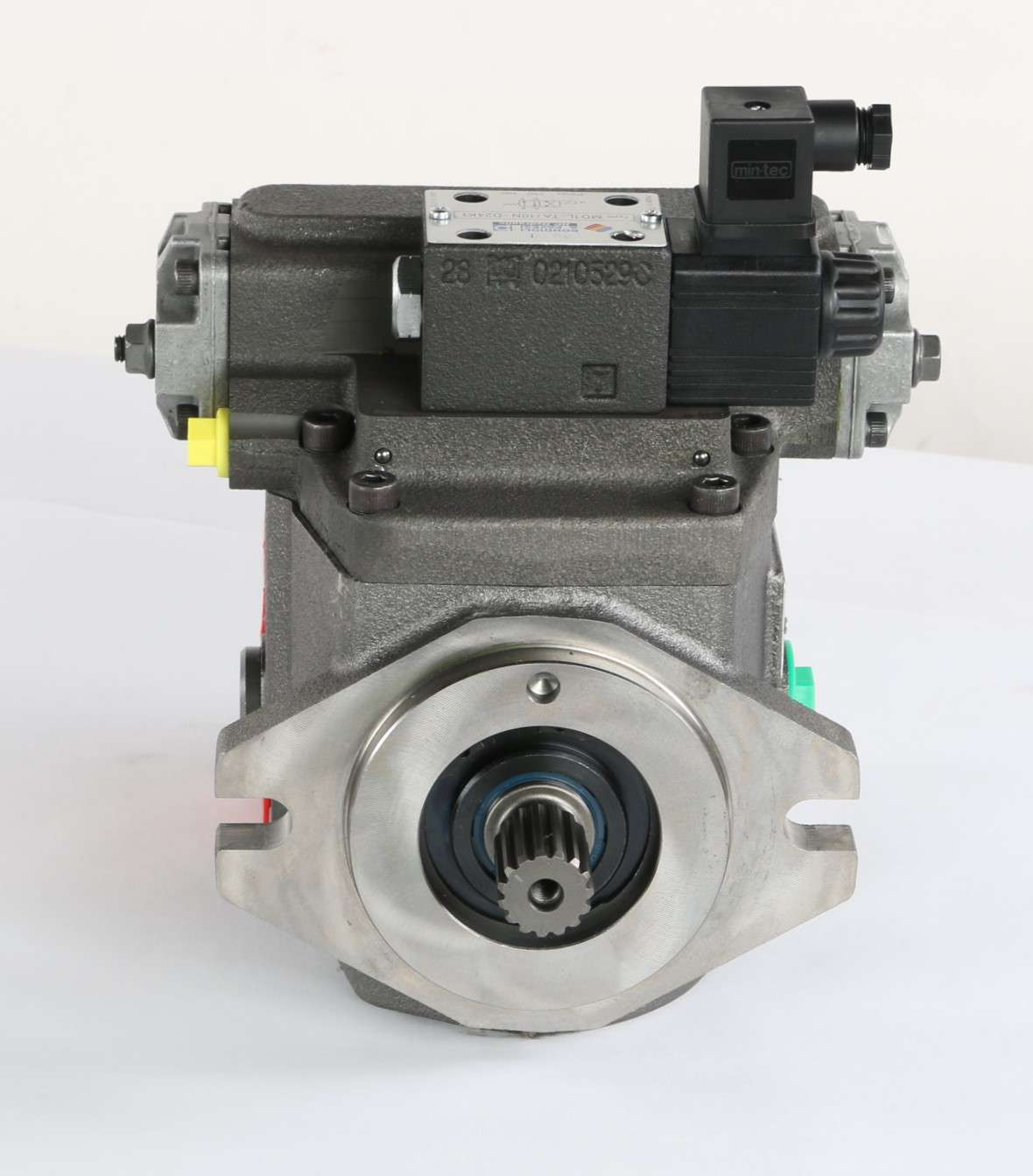 DANA - 9006355 - AXIAL PISTON VARIABLE DISPLACEMENT HYDRAULIC MOTOR