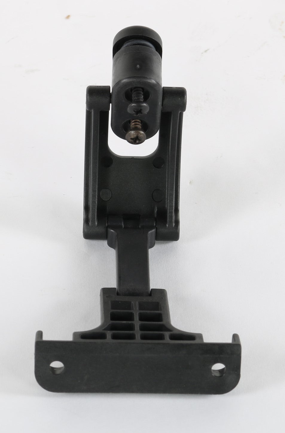 BOBCAT - 6686939 - LATCH  REAR