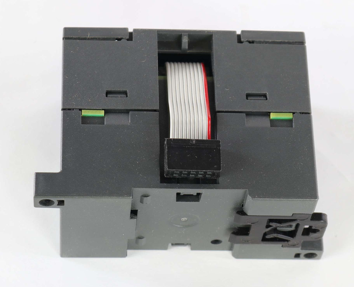 SIEMENS - 6ES7-221-1BF22-0XA0 - DIGITAL INPUT MODULE - 8 INPUT