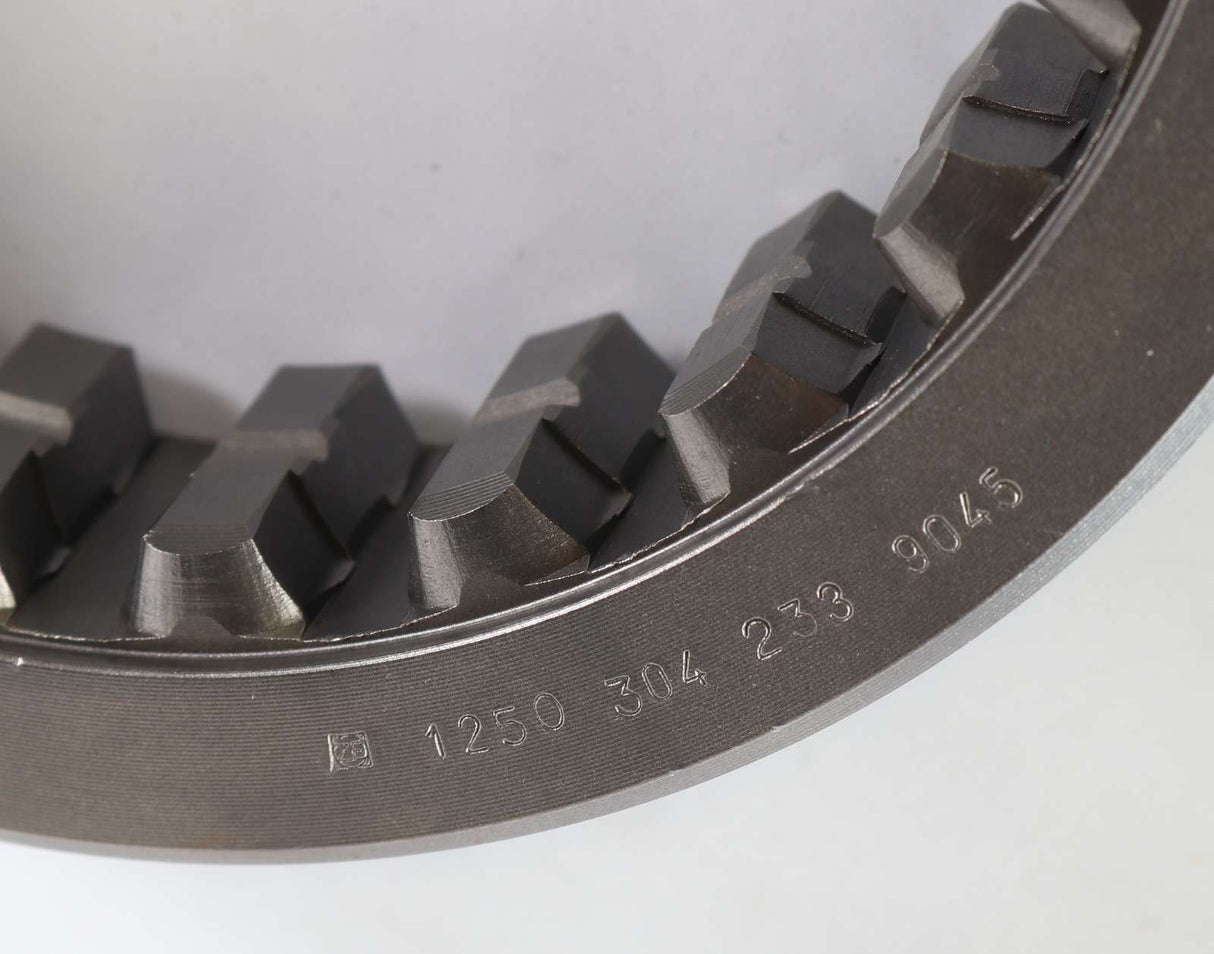 ZF - 1250-304-233 - SLIDING SLEEVE