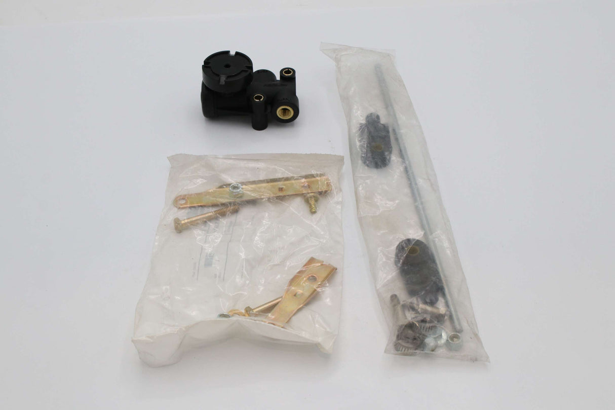 HADLEY - H00600P - HEIGHT CONTROL & CAB LEVELING AIR VALVE