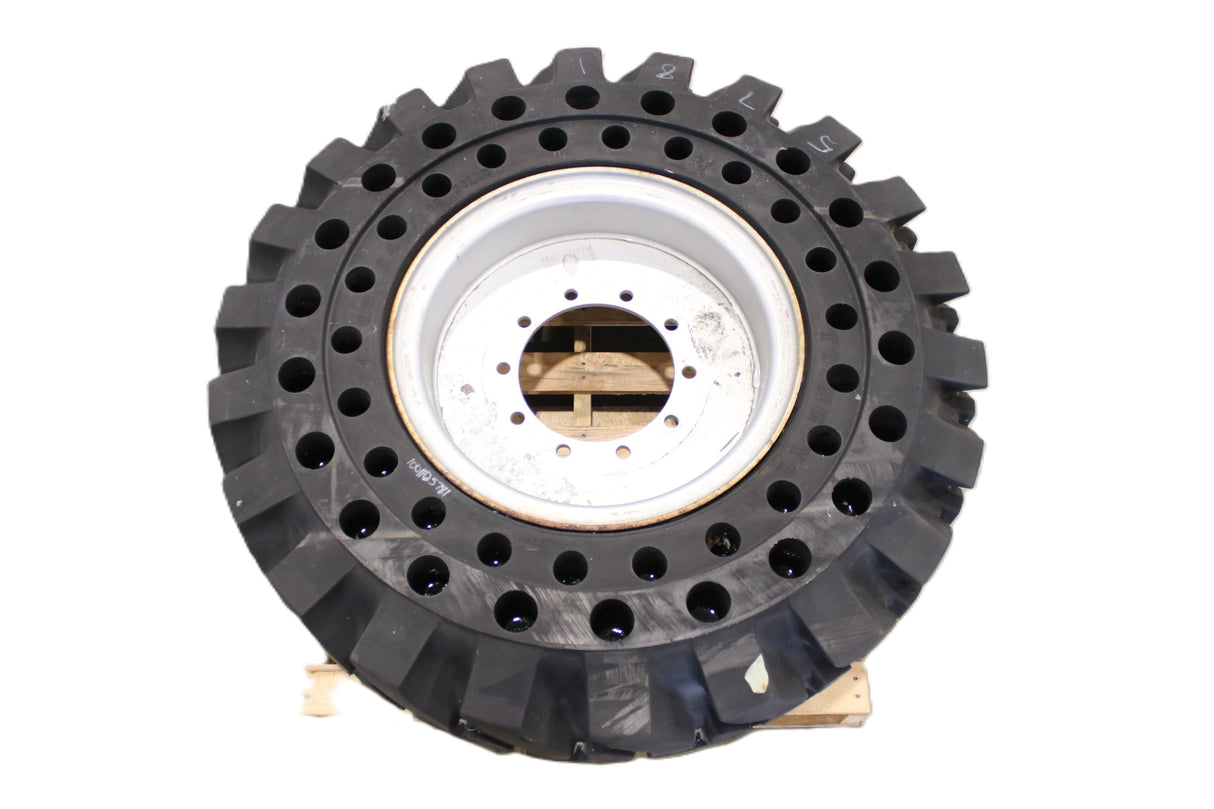JLG - 1001105781 - TIREWHEEL LEFT