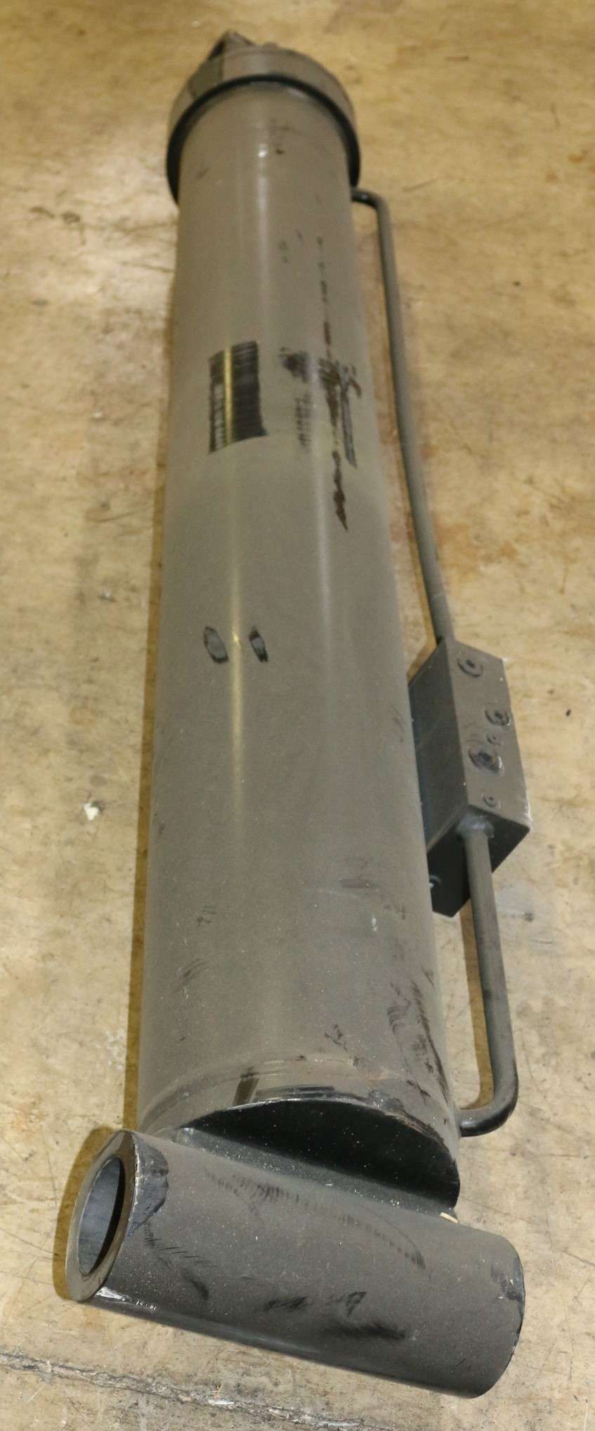 JLG - 1684199EX - REBUILT LIFT CYLINDER