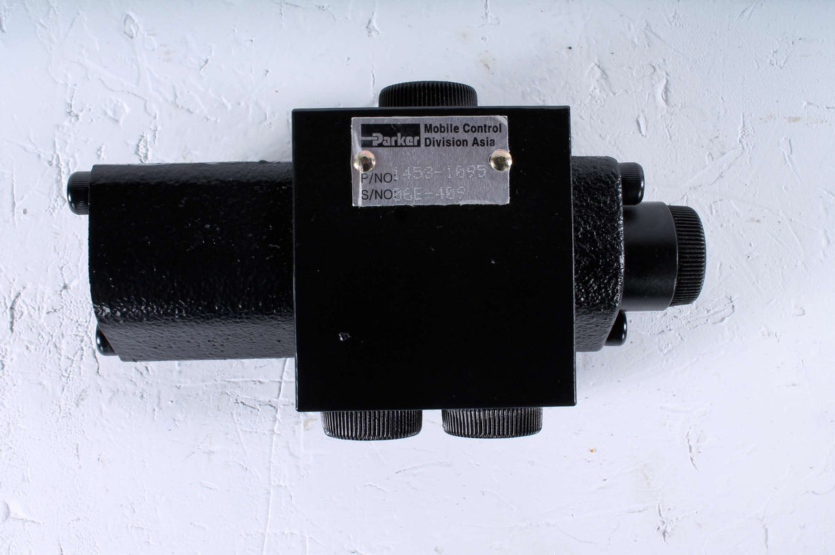 PARKER - 1453-1095 - HYDRAULIC VALVE