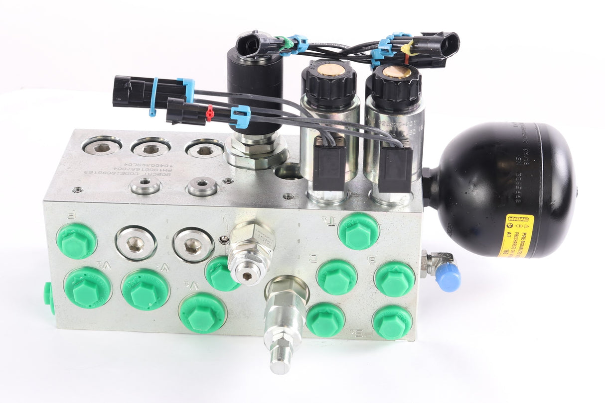 BOBCAT - 6685163 - MANIFOLD