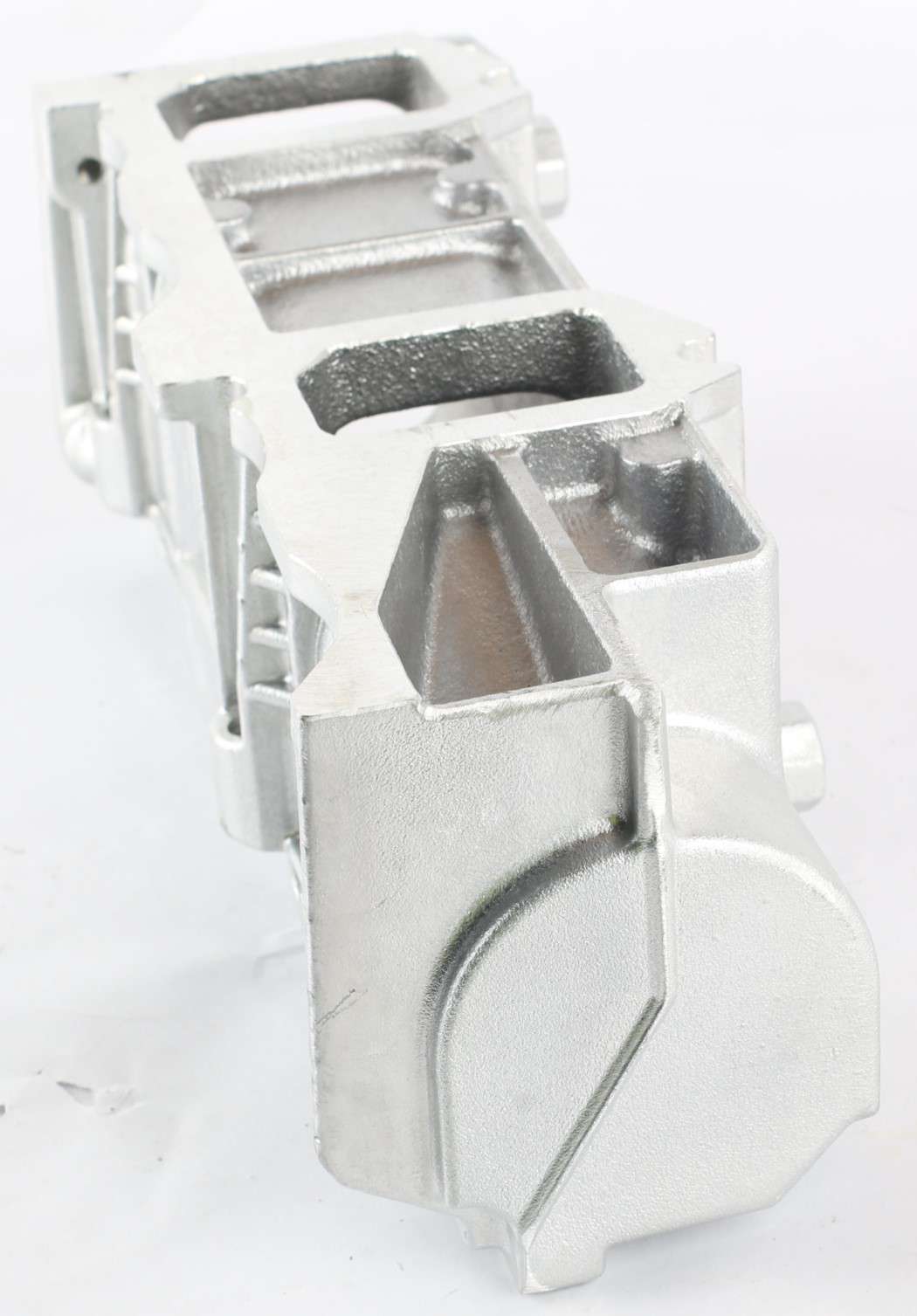 VOLVO - 22444131 - CHARGE AIR PIPE