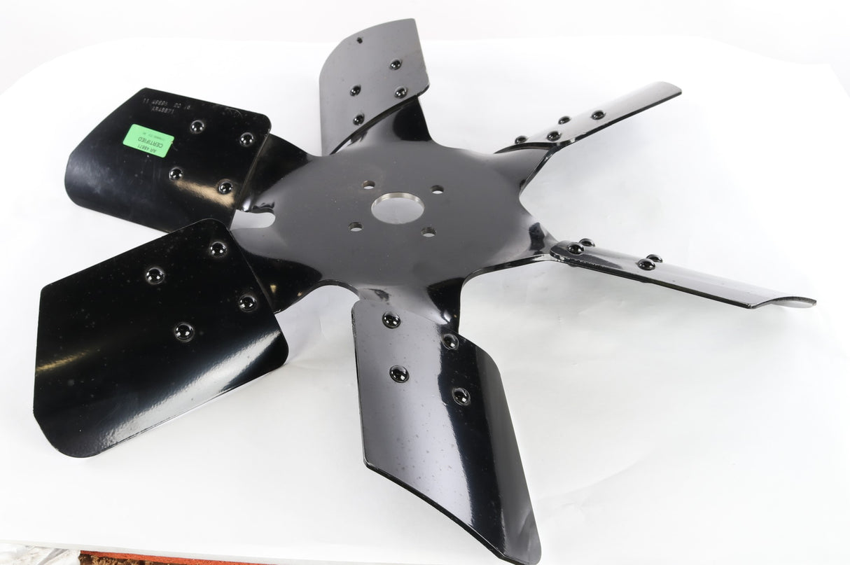 JOHN DEERE - AR48871 - FAN BLADE