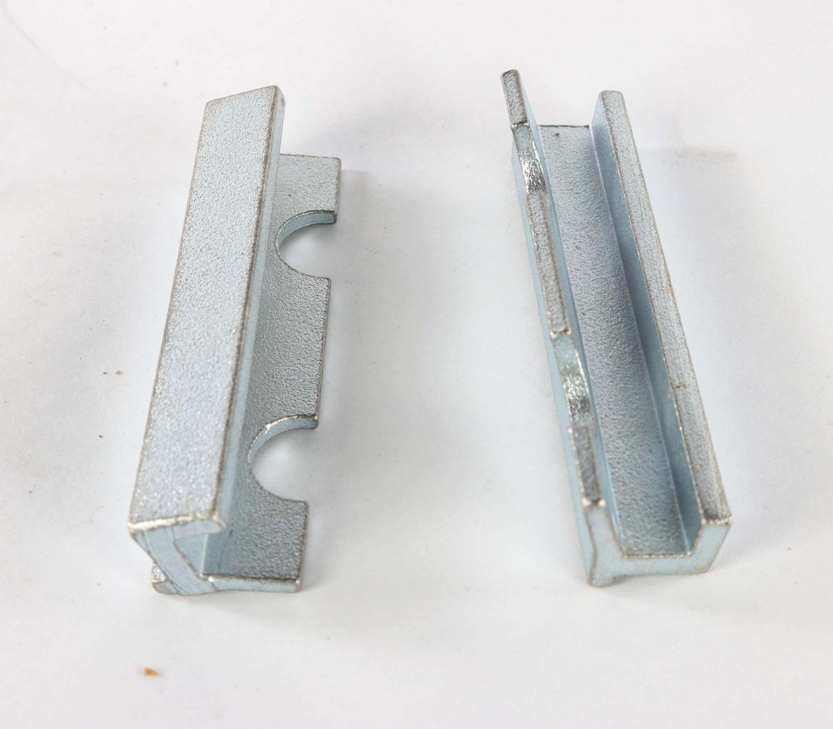 RAYBESTOS - H8204A - CALIPER SHIM KIT - 1 PER