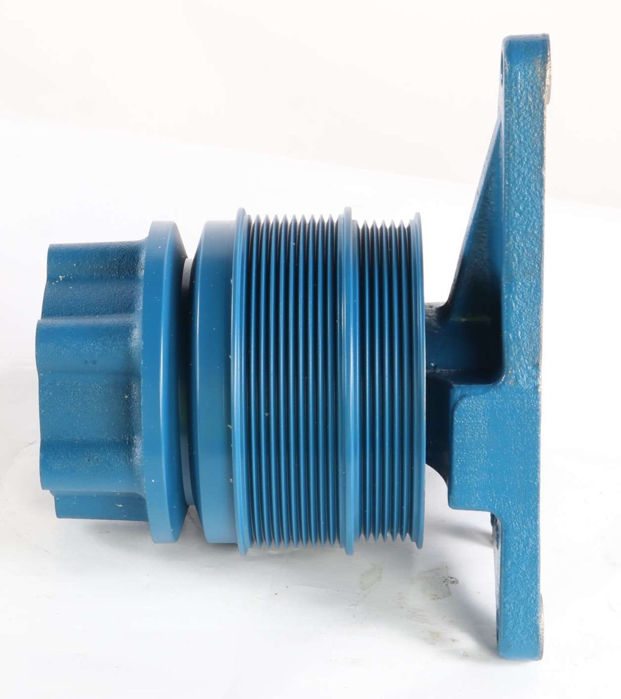 BORG WARNER - 010020400 - AIR OPERATED FAN HUB