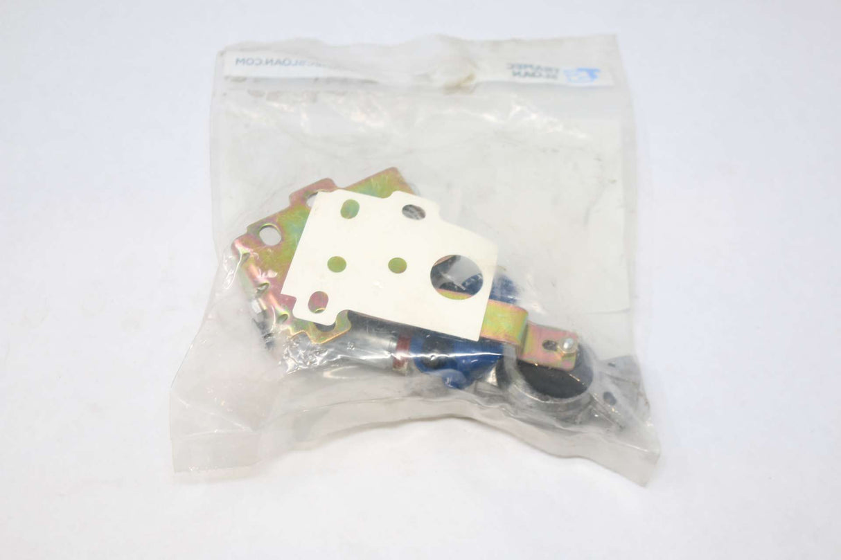 TRAMEC SLOAN - 441102 - GLADHAND SWING-AWAY BLUE