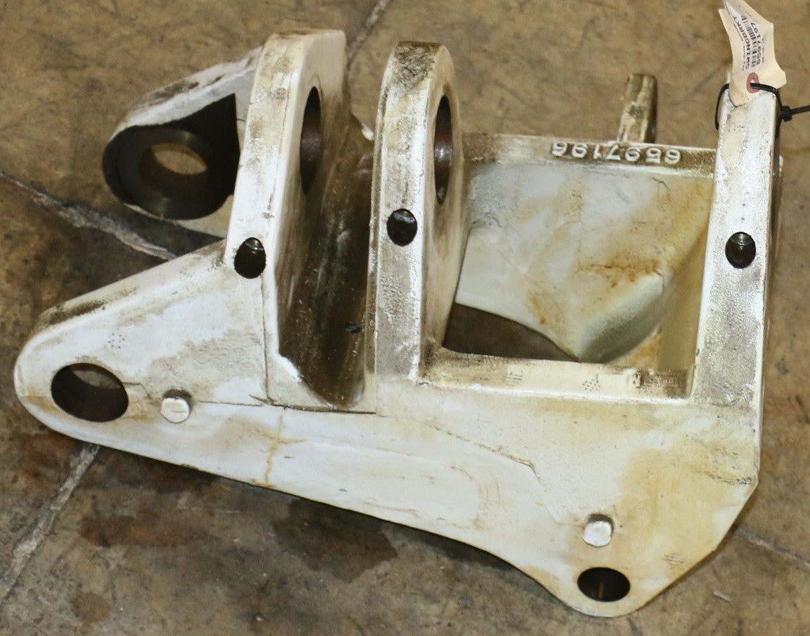 BOBCAT - 6597197 - SWINGBRKT