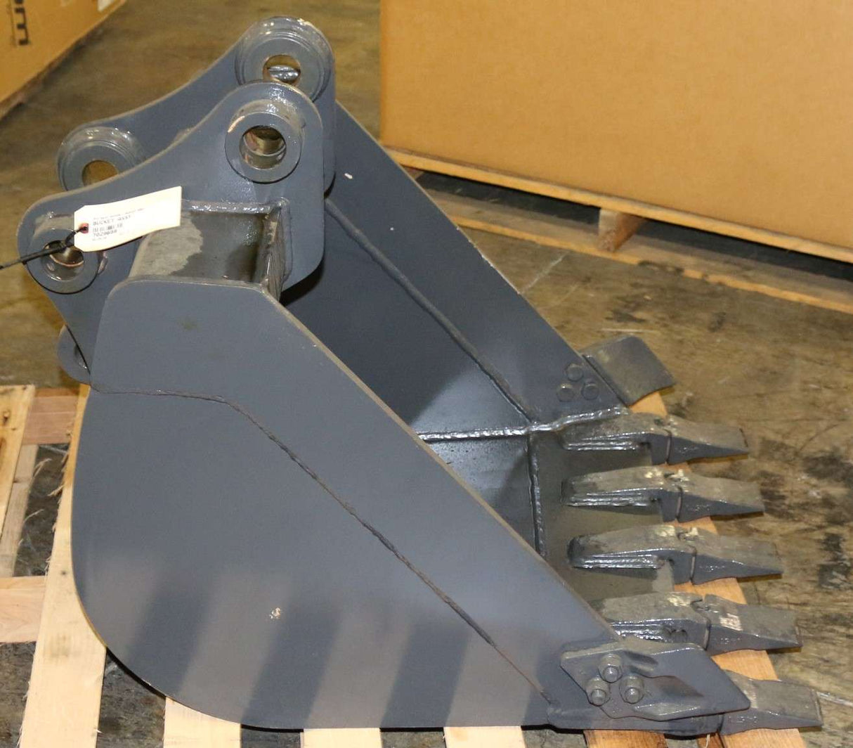BOBCAT - 7029689 - BUCKET - ASSY