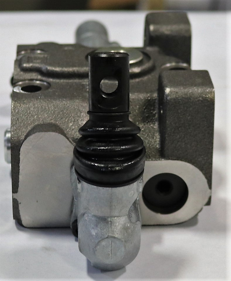 BOBCAT - 6685792 - VALVE SECTION