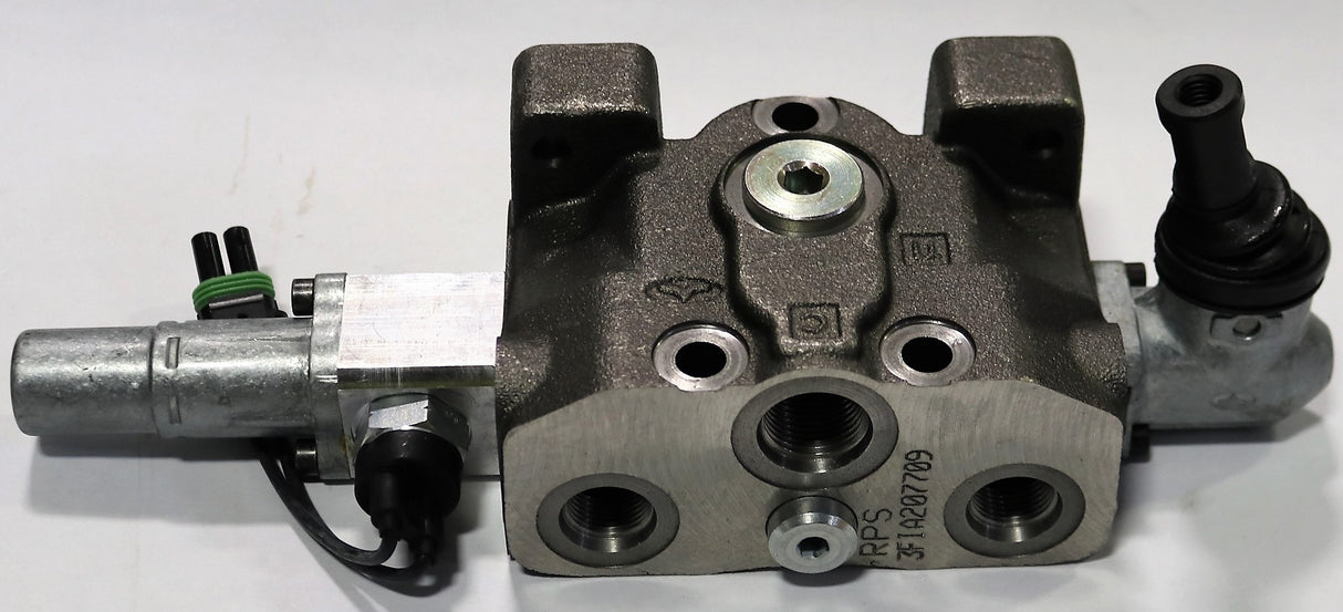 BOBCAT - 6685792 - VALVE SECTION