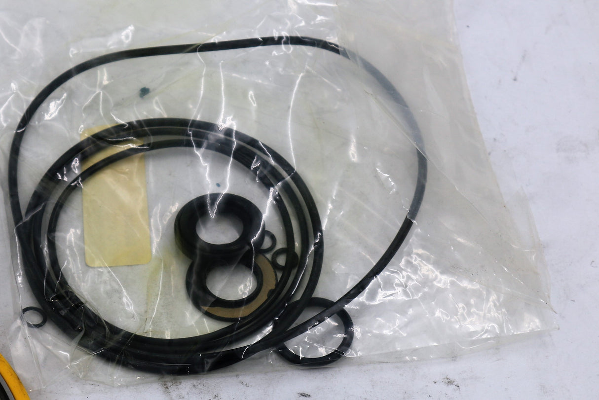 BOBCAT - 6670152 - SEAL KIT