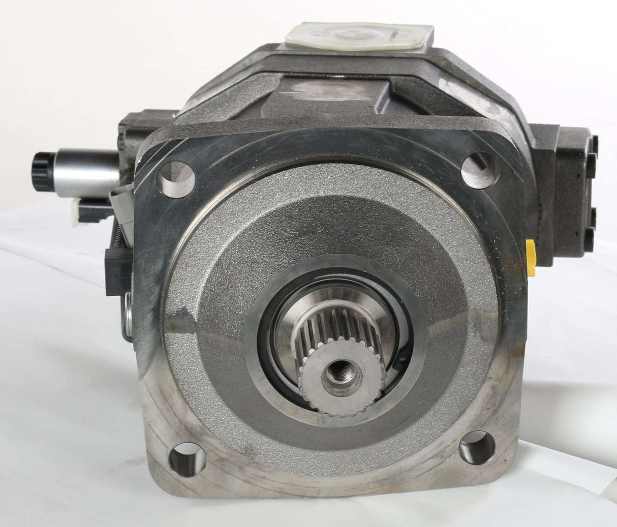 VOLVO - 14666132 - HYDRAULIC MOTOR - AXIAL PISTON