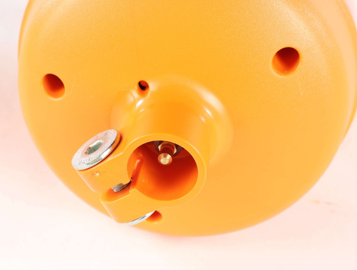 IWS - 2RL 008 832- - BEACON