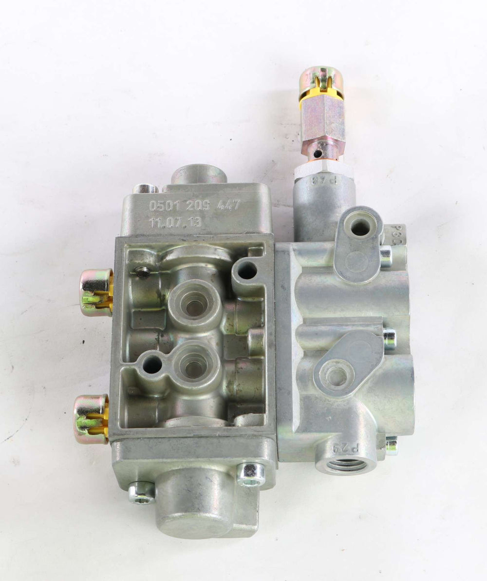 ZF - 0501-209-447 - VALVE