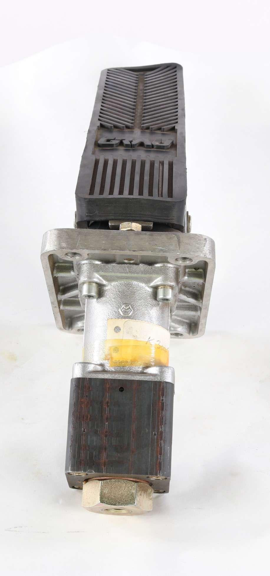 IWS - 560025031 - HYDRAULIC PEDAL ASM