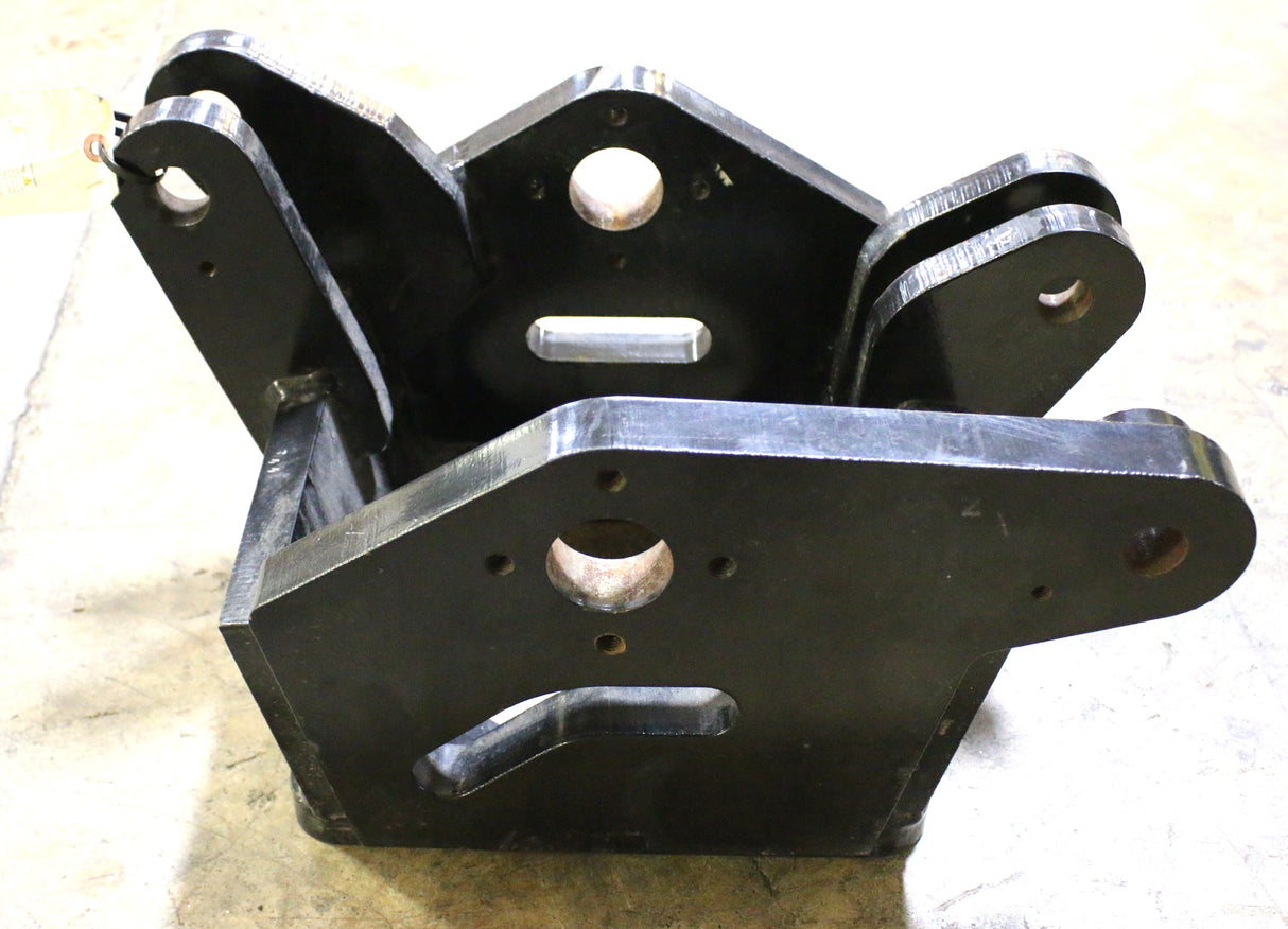 JLG - 4130388 - SPINDLERH 2WD TOW PACKAGE