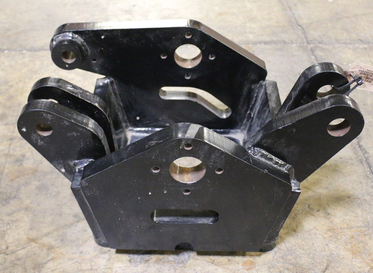 JLG - 4130388 - SPINDLERH 2WD TOW PACKAGE