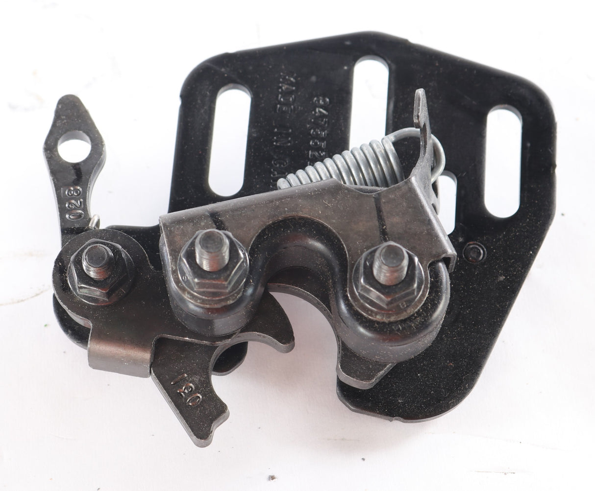 MACK - 84755225 - LATCH RELEASE ASSEMBLY LOWER