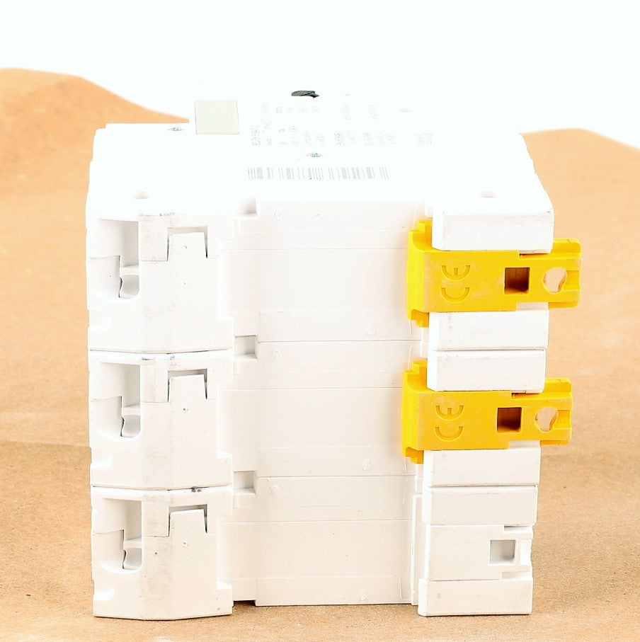 TELEMECANIQUE  - A9N18351 - CIRCUIT BREAKER C120N B 125A 3PH