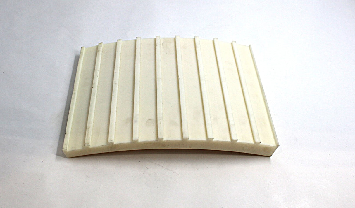 MANITOWOC GROVE - 03385012 - WEAR PAD