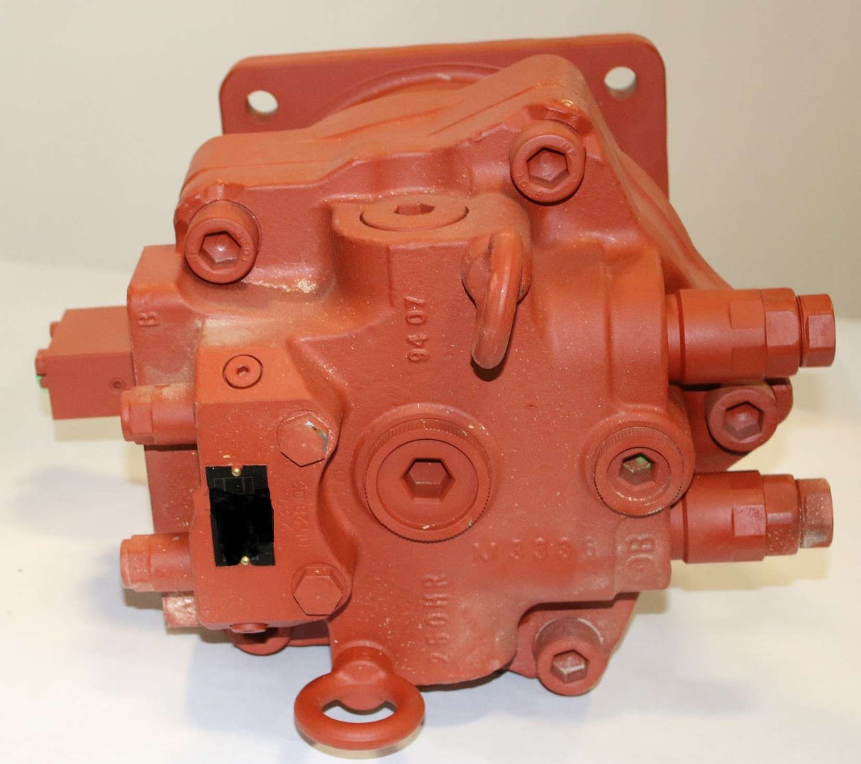 VOLVO - 14663485 - SWING MOTOR
