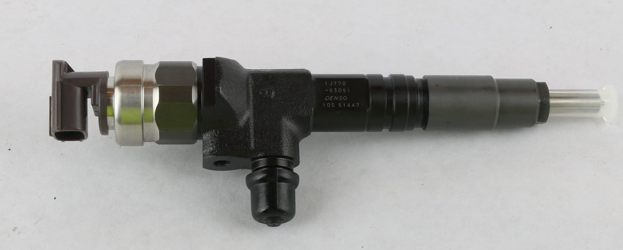 VOLVO - 17324085 - FUEL INJECTOR
