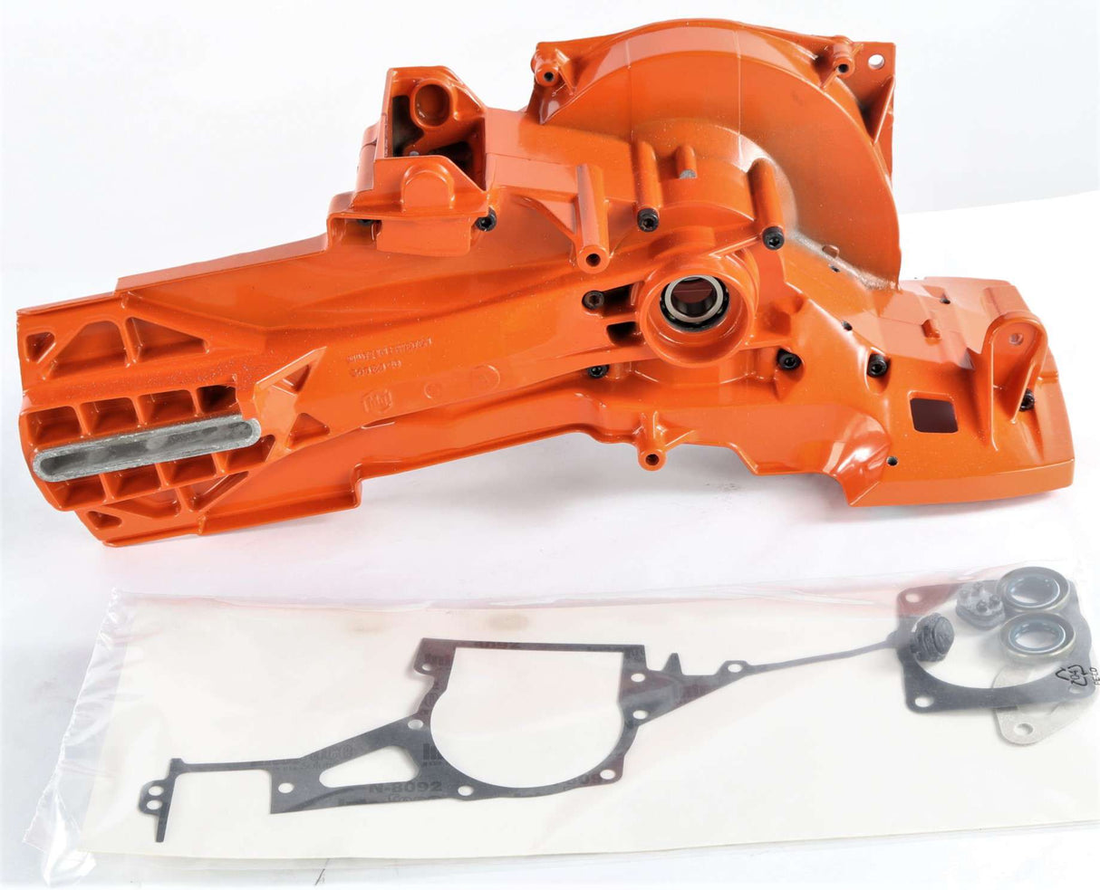 HUSQVARNA - 506233307 - CRANKCASE ASSEMBLY FOR K960