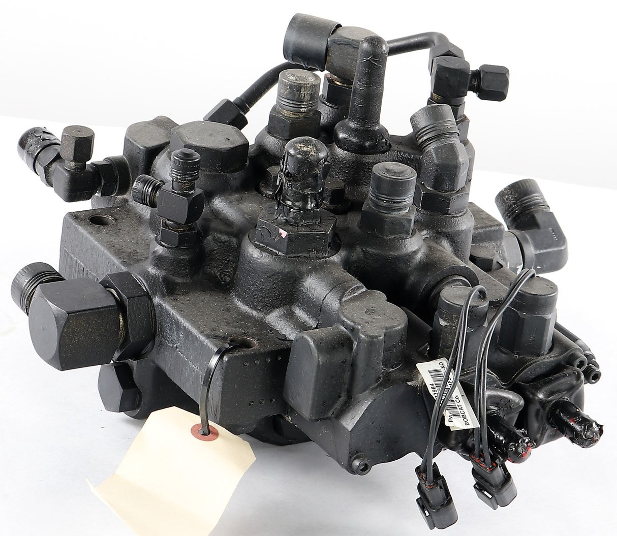 BOBCAT - 7233984 - VALVE ASSY MFS SL NO