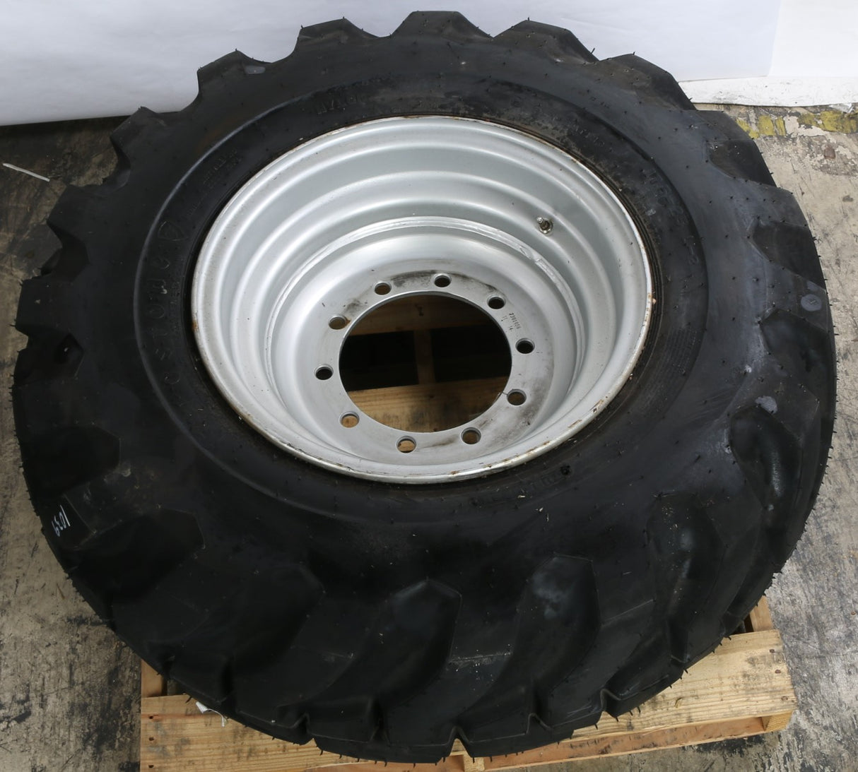 JLG - 1001181039 - WHEELRIGHT 17.50-25