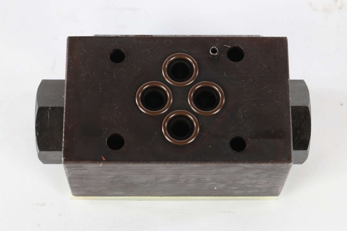 VICKERS - DGMPC-3-D-ABK-41 - HYDRAULIC VALVE - PILOT OPERATED CHECK