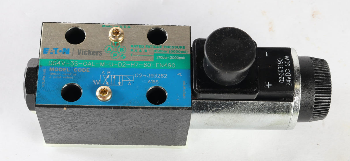 VICKERS - DG4V-3S-0AL-M-U-D2-H7-60-EN490 - HYDRAULIC SOLENOID VALVE 4-WAY 2-POS