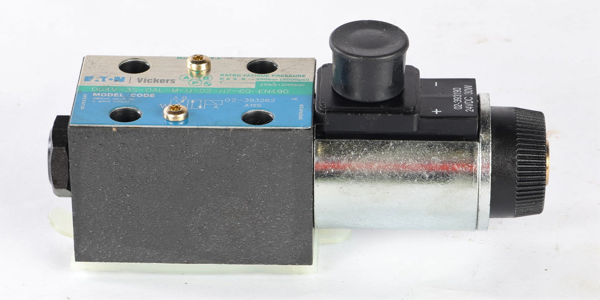 VICKERS - DG4V-3S-0AL-M-U-D2-H7-60-EN490 - HYDRAULIC SOLENOID VALVE 4-WAY 2-POS