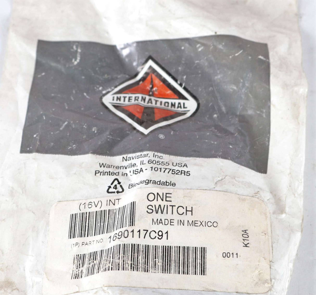 NAVISTAR - 1690117C91 - ROCKER SWITCH