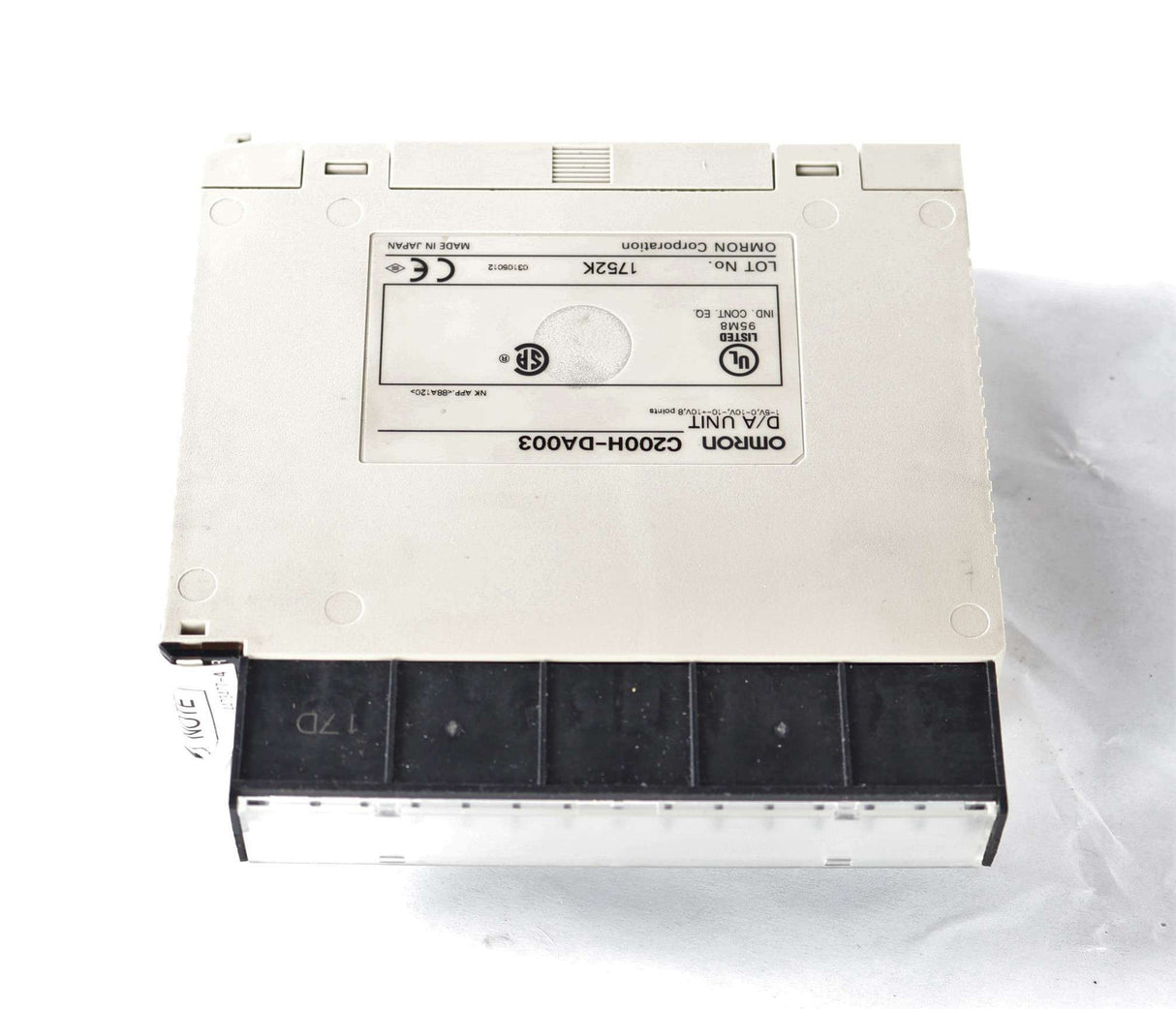 OMRON - C200H-DA003 - DIGITAL OUTPUT MODULE