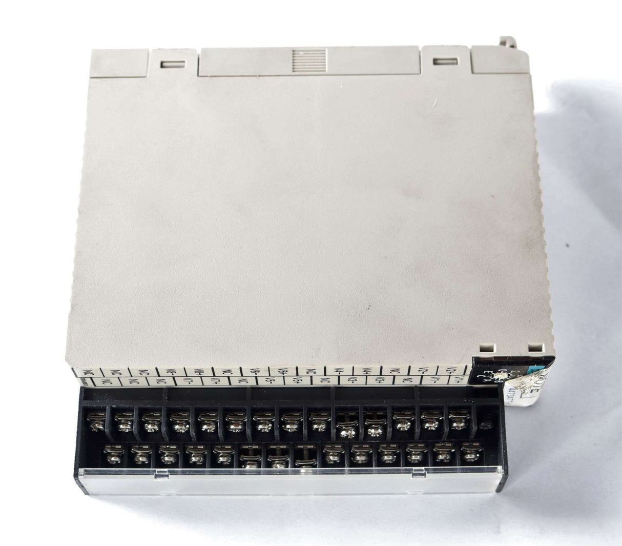 OMRON - C200H-DA003 - DIGITAL OUTPUT MODULE