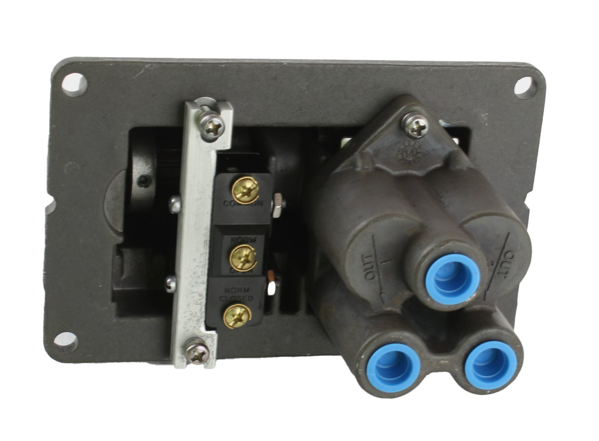 EMERSON - AVENTICS/BOSCH/REXROTH/WABCO PNEUMATICS - R431004909 - PILOTAIR TYPE A PNEUMATIC VALVE