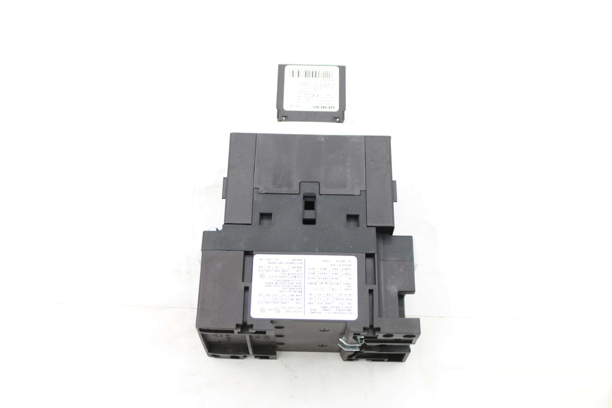 SIEMENS - 3RT1036-1AV04 - POWER CONTACTOR 3-POLE