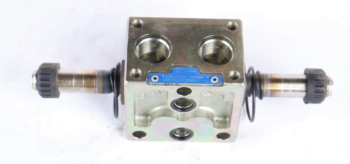 BOSCH REXROTH OIL CONTROL - L8010E201000030 - HYDRAULIC DIRECTIONAL CONTROL VALVE W/O COILS