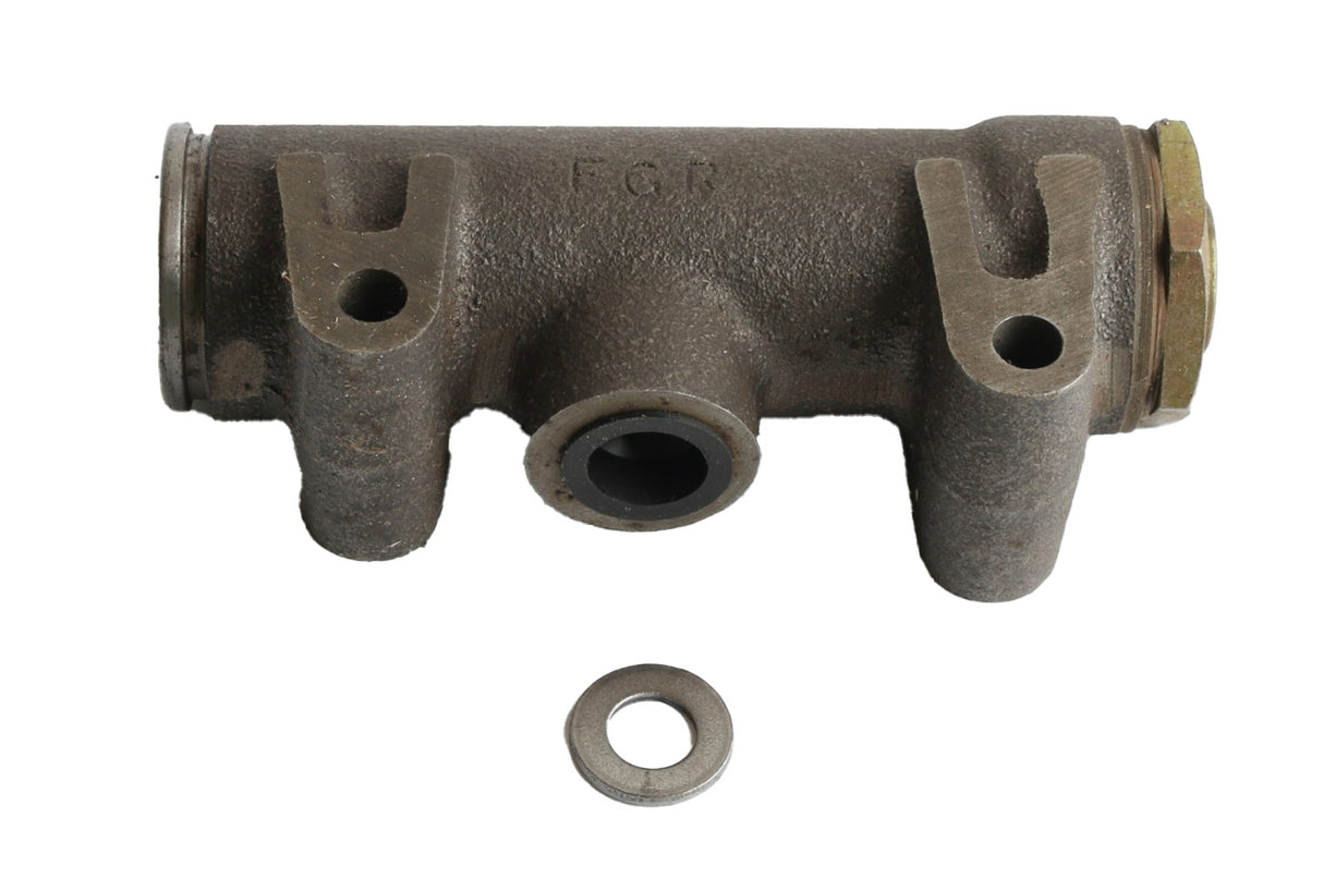 FIAT ALLIS - 4210963 - BRAKE MASTER CYLINDER