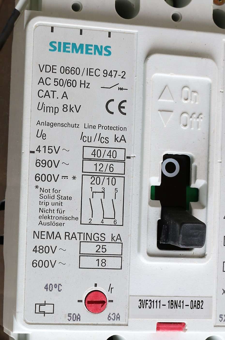 SIEMENS - 3VF3111-1BN41-0AB2 - CIRCUIT BREAKER 50-63A 3-POLE