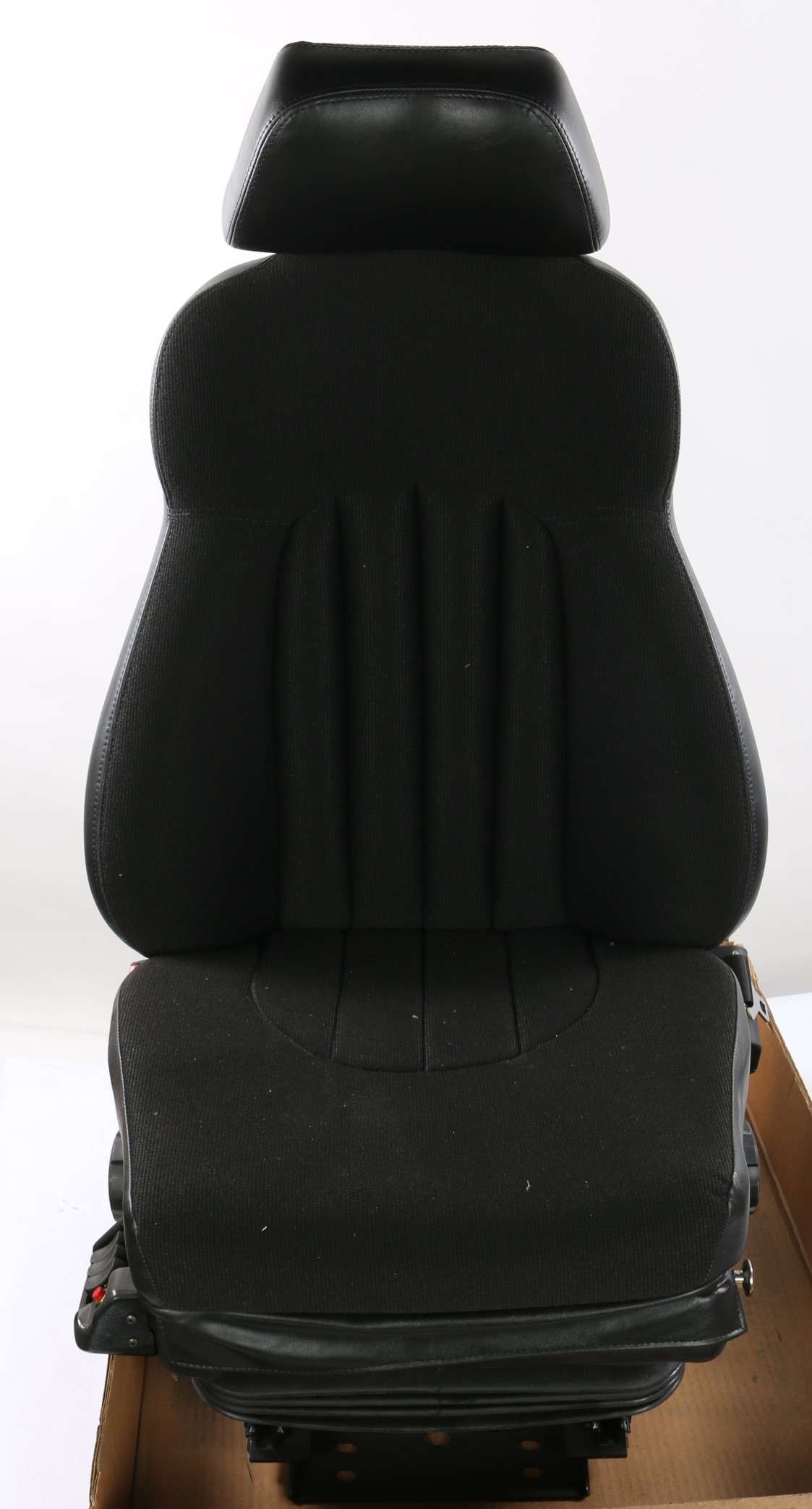 USSC - 9100-71650801532715-0071 - 9100-71650801532715-0071 DRIVER SEAT