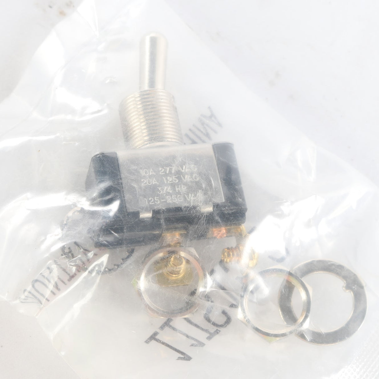 MANITEX INTERNATIONAL - 4800129.004 - TOGGLE SWITCH 3/4HP  125-250VAC  20A