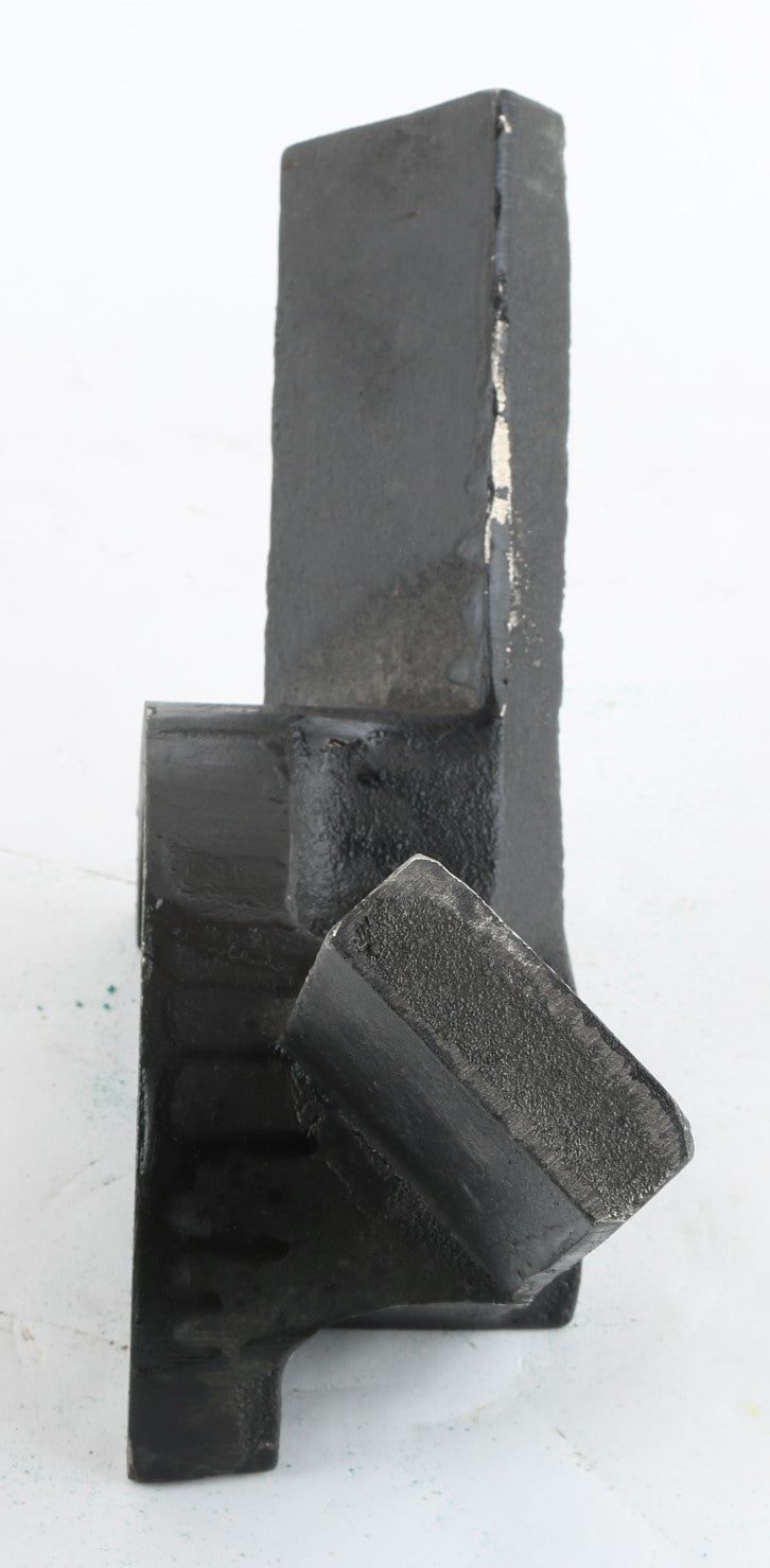 VOLVO - 00680-203-00 - PADDLE-KICK-BACK RH