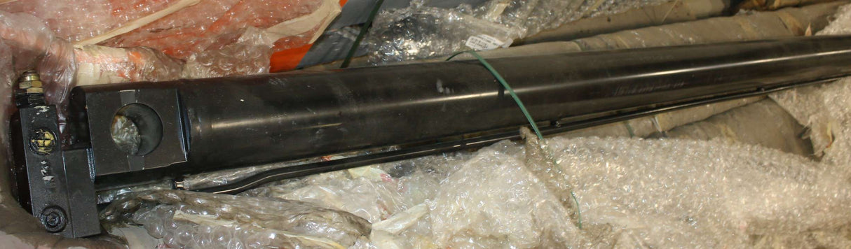 JLG - 1684441 - CYL CROWD 7/8M