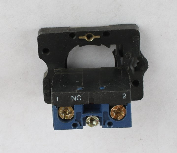 JLG - 7040258 - CONTACT N.C.
